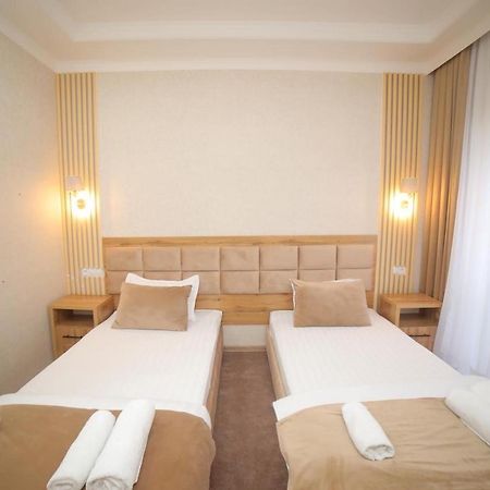 Hotel Tinchlik Plaza Ургенч Екстериор снимка