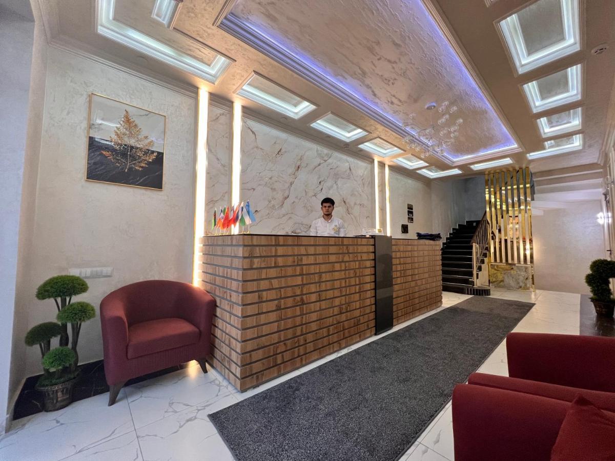 Hotel Tinchlik Plaza Ургенч Екстериор снимка